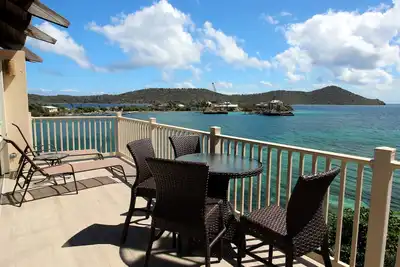 Image de B7 Premiere 1 Br Villa, pas de frais hskp 4 nuits ou plus, Ppr Tm