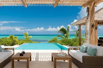 Image de Snorkel juste en face de Castaway Luxury Beachfront 5br Villa