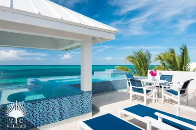Image de Vacances dans un paradis turquoise à Plum Wild 2br villa sur Grace Bay Beach