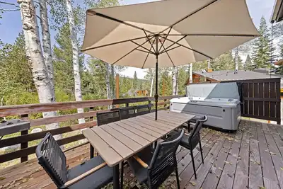 Image de Snow Crest - Affordable Animaux domestiques 3 Br avec bain Ă remous Alpine Meadows