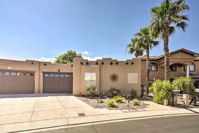 Image de Aiguilles à la maison sur le parcours de golf avec piscine + patio privé
