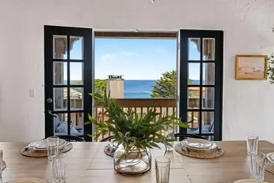 Image de 3263 Villa au bord de la mer ~ presque au bord de l'océan! Marchez jusqu'à Aquarium & Cannery Row!