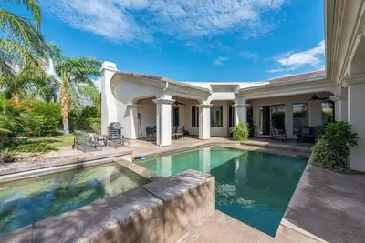 Méditerranée moderne - 3 chambres 4 salles de bain