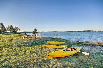 Image de Oceanfront Sullivan Cottage sur 6 acres w / Kayak!