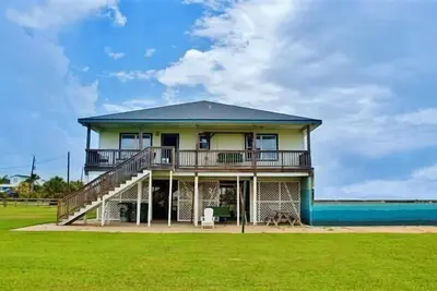 Image de 3br Galveston House w / Large Yard & Beach Access!