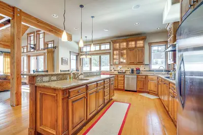 Image de 4. 8Star Luxury Breck Home! Réservez maintenant pour la saison de ski