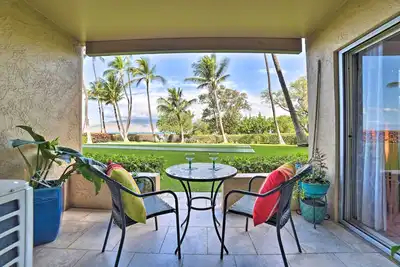 Image de Kihei Condo Steps to Beach w / Pool & New Ac!