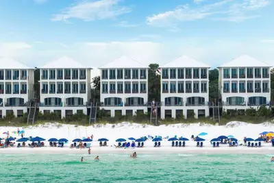 Image de Tresor De Mer - Frangista Beach! Gulf Front! 2 piscines! 8 personnes! !