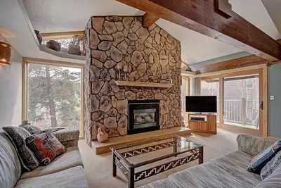 Image de Sawmill Creek Condo 309: condo 2 Br / 2 Ba à Breckenridge, pour 10 personnes