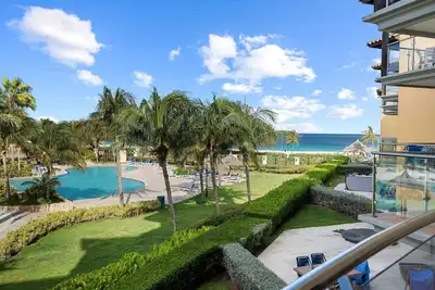 Image de Front De Mer - Eagle Beach - Oceania Resort - Condo Absolute Luxury 2br - Bc254