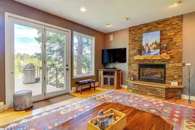 Image de Breckenridge House w / Private Hot Tub!