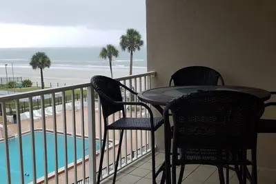 Image de Condo mis à jour! Vue sur l'océan! No drive Beach à Nsb
