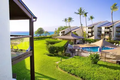 Image de # 271 Condo au deuxième étage, accès facile à la meilleure plage de Maui!
