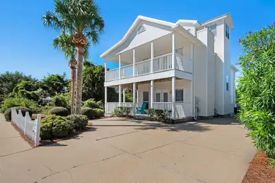 Image de Chiens bienvenus, 4 vélos gratuits, piscine privée, quartier pittoresque