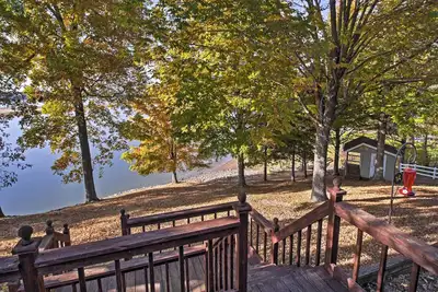 Image de Cadix House w / Waterfront Deck sur le lac Barkley!