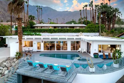 Hilltop Haven - Une vue imprenable! Lire les avis!