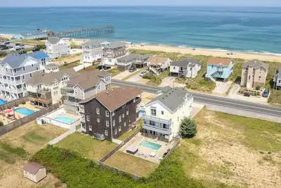 Image de Flip Flop 5 Chambre semi-Oceanfront, rénovation complète 2016, Disponible W / Flexstay