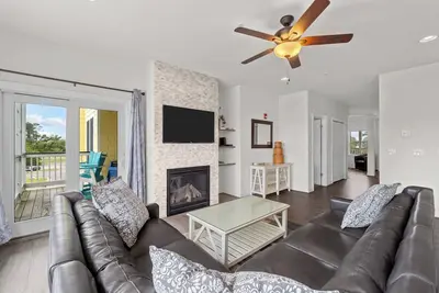 Image de Hamilton Cay aux Bermudes Bay, Water Park Access, No Check In Restrictions Jour