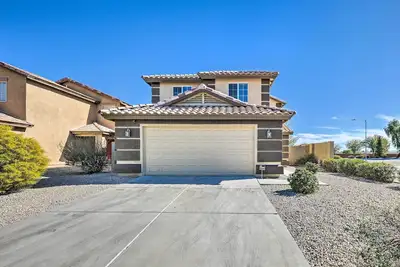 Image de 4br Coolidge Home avec piscine privée et bain à remous!