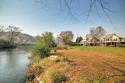 Image de Peaceful Reliance Cabin w / Deck sur la rivière Hiwassee!