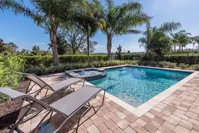 Image de Ec221- 8 Pool Encore Accueil