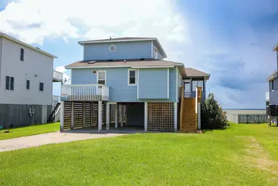 Image de Spectaculaire Soundfront, 3 réserves de biosphère, un quai privé, Comm piscine, tennis et Marina.