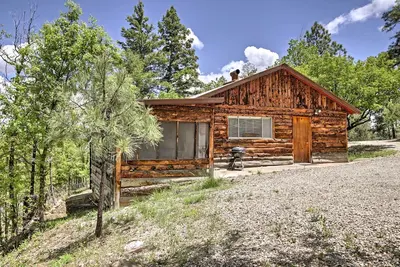 Image de 2br Ruidoso Cabin Entouré par la faune!