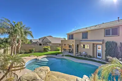 Image de Invitant Surprise House w / piscine privée, près du golf!