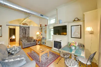 Image de Charmant Condo Saugatuck avec terrasse privée!