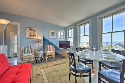 Image de Splendid Provincetown Penthouse Apartment w / Deck!