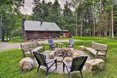 Image de Log Cabin, Mins Ă Green Mountain National Forest!