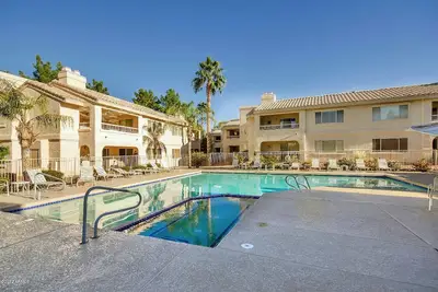Image de Condo de vacances meublé au milieu de Scottsdale