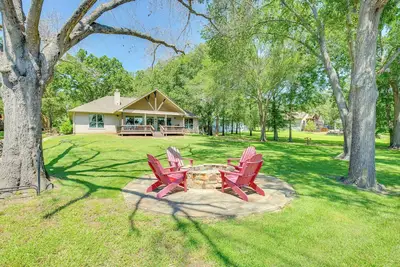 Image de 4br Eustace Lakefront House w / Private Dock!