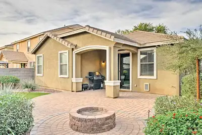 Image de Spacieux Gilbert Family Home w / Yard - Dog Friendly