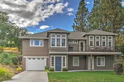 Image de Belle maison 4br Wapato Point avec bain à remous privé!
