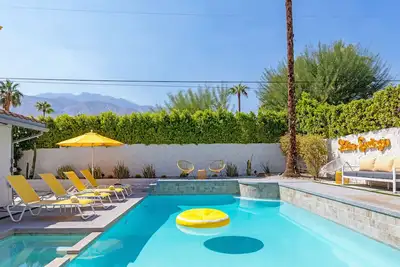 Image de Lemon Twist - Super Swanky! Cour priv��e de la piscine à Palm Springs!