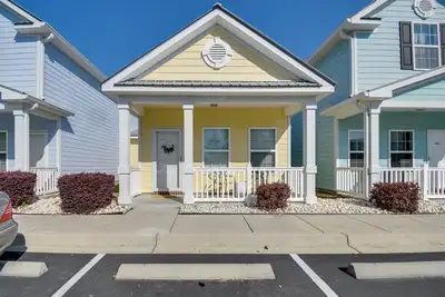 Image de Nouveau! 3br Myrtle Beach Cottage - Marchez à la plage!