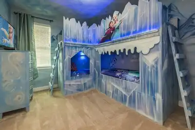 Image de Ec132- Villa avec 8 chambres et piscine