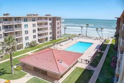 Image de No Drive Beach Ocean View / 6-8 personnes