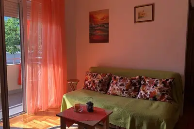 Image de Appartement ensoleillé avec balcon