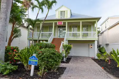 Image de Accueil piscine avec une jolie vue! - Captiva Memories