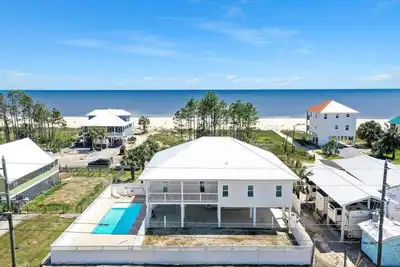 Image de Piscine privée, 4 chambres, vue sur le golfe, plages tranquilles ~ Treasure Road