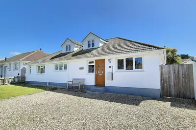 Image de Sands End - Pet Friendly* | Hot Tub* | Ev Charger*