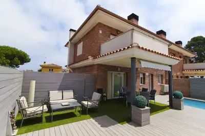 Image de Dream Maison Mitoyenne avec Piscine Privée