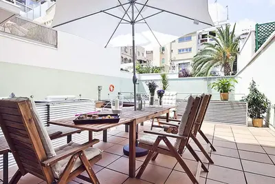 Image de My Space Barcelona Loft pour location temporaire avec terrasse et piscine