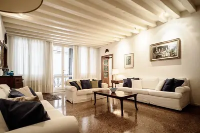 Image de Accademia Terrazza - sleeps 6 guests in 3 bedrooms