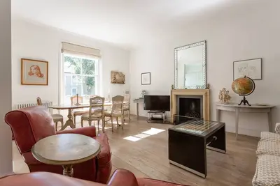 Image de Bassett Road Iv by onefinestay