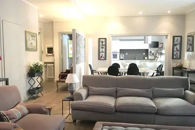 Image de Offre SPÉCIALE Parfaite Pour Les Familles TRÈS Centrales Avec Apple Tv Et Wifi Gratuit