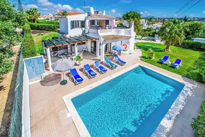 Image de Villa Miramar - Villa quatre chambres, pour 8 personnes