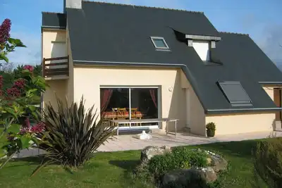Image de Maison récente, 600 m de la plage. Très calme. Tout confort
